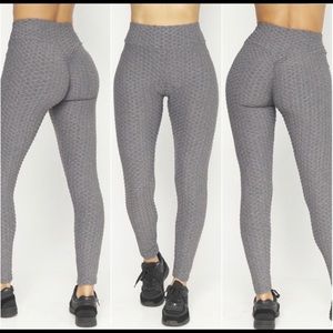 New! Gray Diamond Scrunch Butt Textured Butt Lifting Leggings joggers